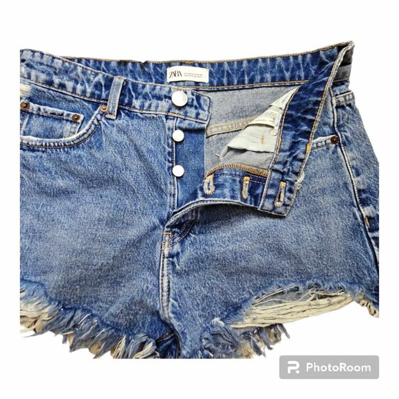 Women’s Zara Shorts Size (USA) 8 - Picture 4 of 8